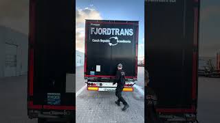 Satılık Krone 34 pl. perdeli yarı römork - Görüntü 4 | Autoline TR Krone 34 pl. perdeli yarı römork | Görüntü 4 - Autoline