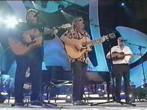 Living In These Troubled Times ♫ John Prine, Roger Cook, Phil Donelly - Crystal Gayle song