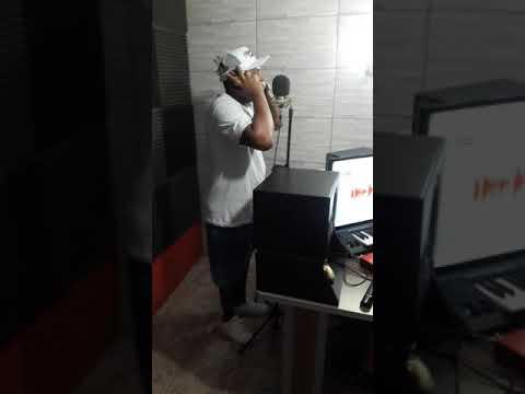 MC GTREZE ( JÁ É SEXTA-FEIRA)