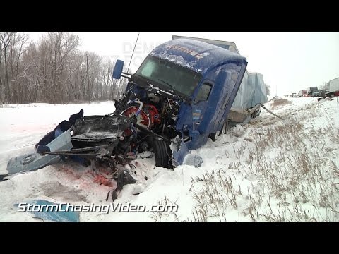 2/3/2015 Medford MN I35 Multiple Vehicle Pile Up