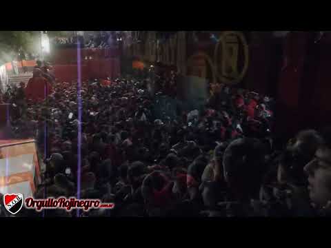 "Previa de la hinchada. Newell's 0 - 0 Colón. OrgulloRojinegro.com.ar" Barra: La Hinchada Más Popular &bull; Club: Newell's Old Boys