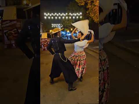 A NOITE DE SALTA PASEO BALCARCE  🇦🇷 #shorts