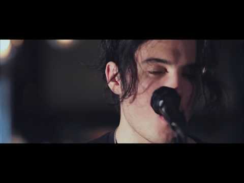 download lagu mp3 mp4 Chase Atlantic Cover, download lagu Chase Atlantic Cover gratis, unduh video klip Chase Atlantic Cover