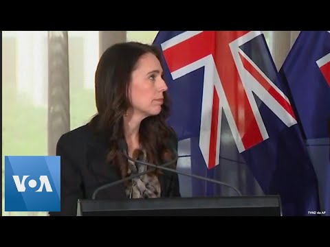 New Zealand's Ardern Keeps Going as Earthquake Disrupts Live Event