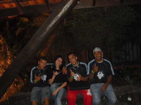 mc lobinho, dj tyrim,(,hino do grajau),OS MENOR NA FAVELA