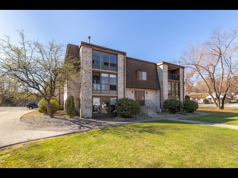 1 Greenbriar Drive, Unit 202 North Reading, MA | ColdwellBankerHomes.com