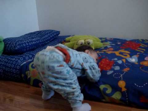 Noa 19 mois #5 (nouveau lit)