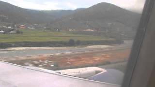 preview picture of video 'Bhutan - Druk Air flight arrival into Paro, view from inside plane'