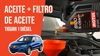 Youtube thumbnail of video "Cambio de aceite y de filtro de aceite Tiguan 1 2.0 TDI 🛢"
