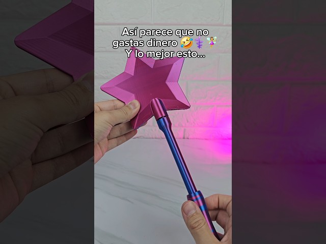 Vídeo relacionado con ZMaglorian Varita Mágica Tarjeta de Crédito Estrella 3D, Funda Portatarjetas con Degradado Tornasol, Varita Tarjeta para Pago Sin Contacto, Envío Aleatorio de Modelos Antiguos y nuevos.
