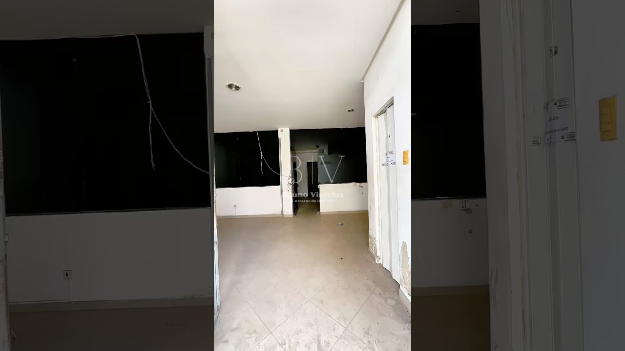 Ponto comercial térreo amplo disponível para locação no Centro 📍