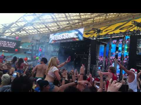Avicii Sydney Stereosonic 2011 "Levels"