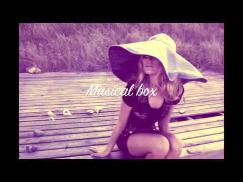 Acid Pauli  - I Bang (Feat Nancy sinatra)