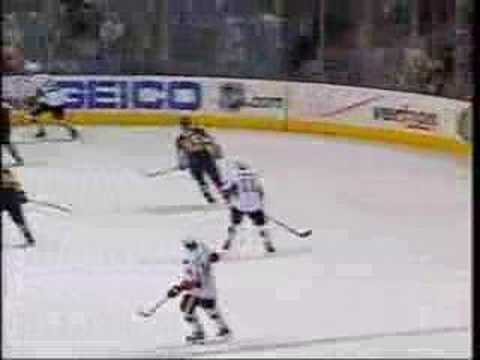Alfredsson's goal 1/2 @ Sabres - Mar 25/08