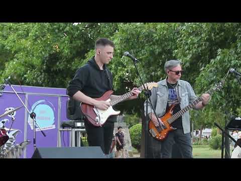 "Tío Jesse" Haciendo unos covers redondos, Salliqueló.