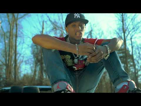 Lilcotto- No Le Bajo Official Video