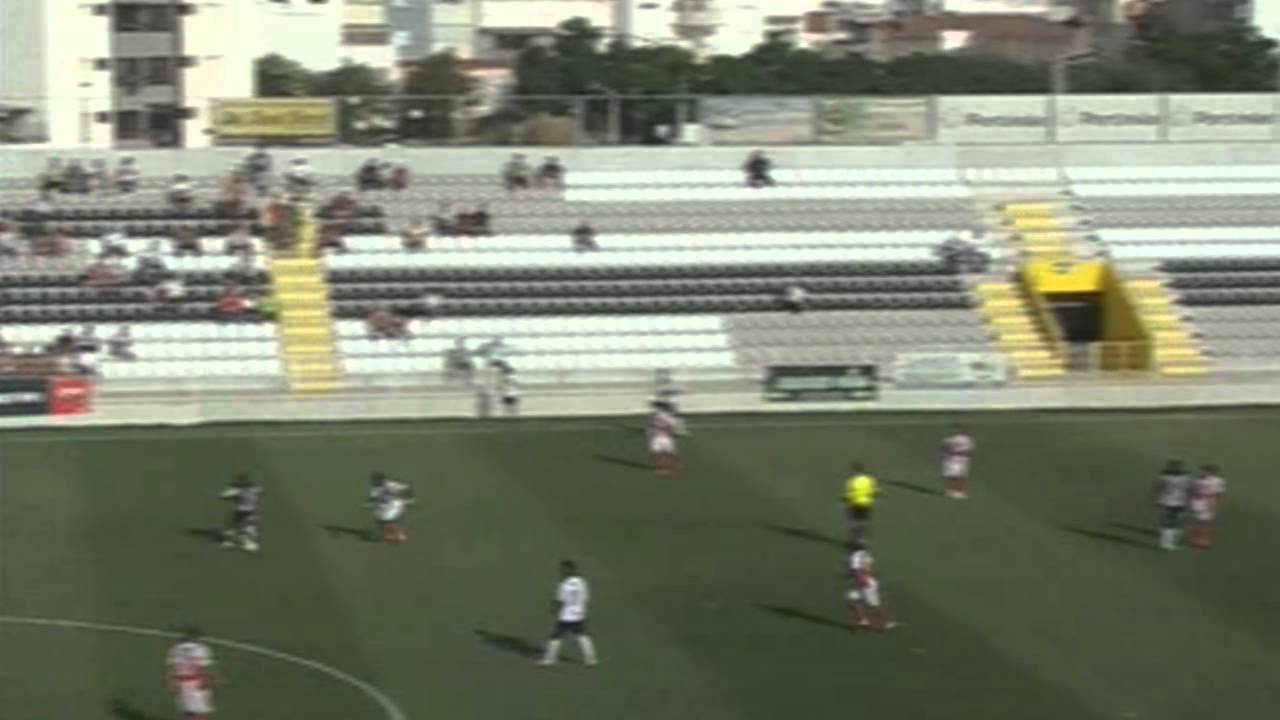 BEN TRAORÉ Avançado D/E Época 2011/2012 Setembro/Outubro.wmv