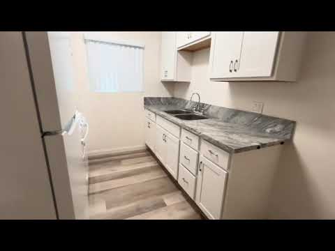 ** MOVE IN SPECIAL** 4124 Grand View! PRIME LOCATION, all vacancies currently offering 2 week free move in special - Video 2 of 2