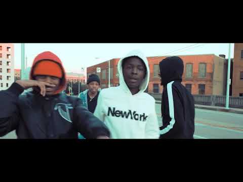 Bear Glizzy - Sign A Deal