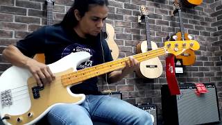 Video thumbnail for Fender Classic Series '50s Precision Bass Lacquer 2018 MIM | Review y Demo en Español by MrCD