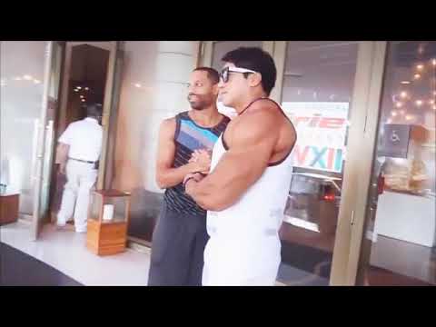 chul soon at muscle mania backstage with mm pro's