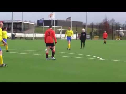 Opjestropdas nl  21 feb 2015 De Meern 8 - Delta Sports 12 com 18-5  Delta Sports scoort 1-1