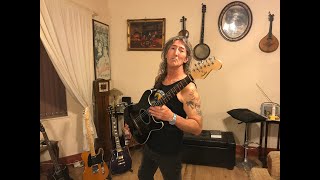 Video thumbnail for Fender Stratacoustic guitar review by Foxy's Guitar Show