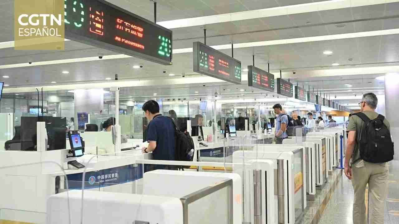 China registra un fuerte repunte de viajes transfronterizos durante las vacaciones de Año Nuevo