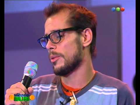 Javier García Le canta a Rodrigo, El Potro - Sábado Bus