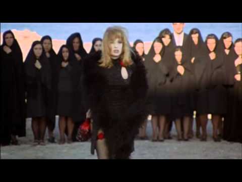 La.Ragazza.con.la.Pistola mancai la mira.avi