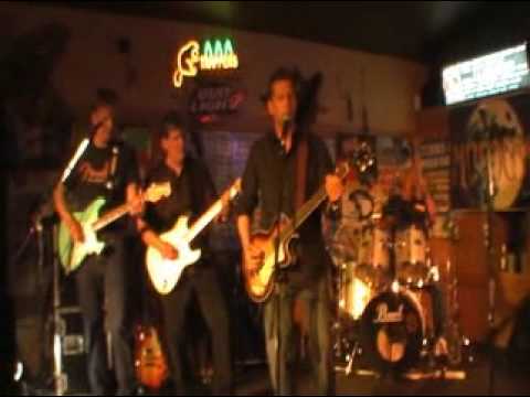 the mooners band at trappers