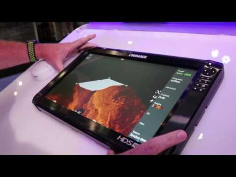 Lowrance HDS 16 Carbon at ICAST 2017