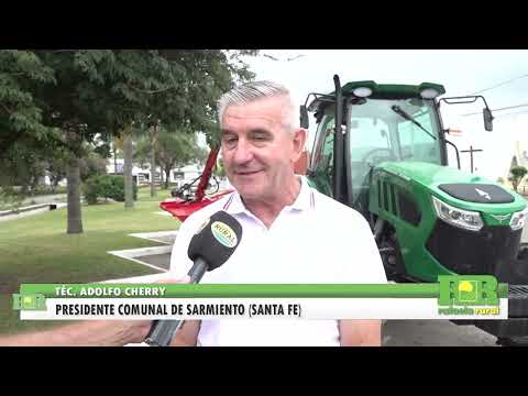 Portal del Norte entrego tractor y desmalezadora a Comuna de Sarmiento (Santa Fe)