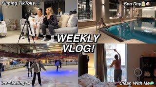 WEEKLY VLOG | Ice Skating, Food and Drinks with Friends & Clean With Me! | Jasmine Clough