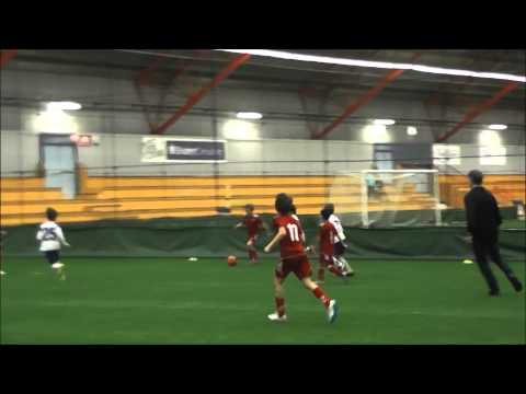 Fotbollsmatch Ifk Luleå P-05 vs Kalix april 2015