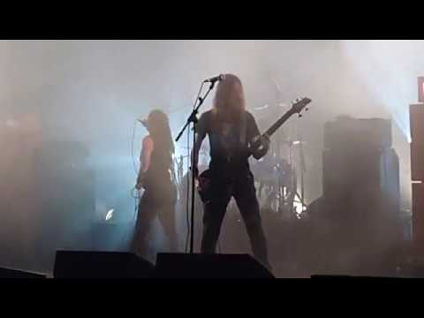 DOPETHRONE - Snort dagger - live Motocultor 2019