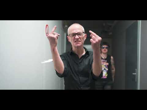 N.T.Ä. - Away (Feat. Lee Hollis) - Official Video