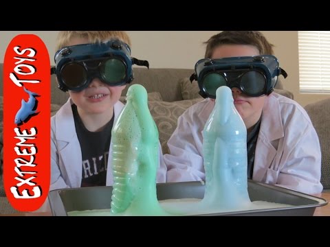 Mad Science! Gross Science kit toy for Kids. "Disgusting Experiments!" Video