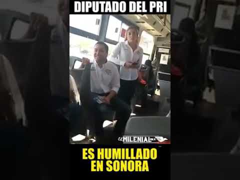 Vídeo El Diputado David Palafox !, es Humillado al tratar de hacer campaña en el transporte público