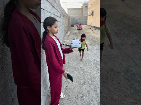 الو الو يا شرطة حرامي شرير 😱🚔🚨 #shorts