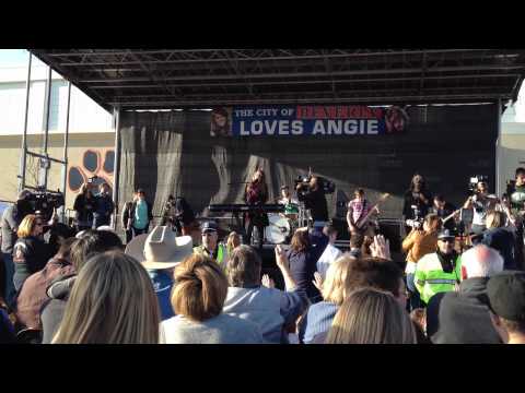 Angie Miller- Love Came Down (Partial) Hometown Visit