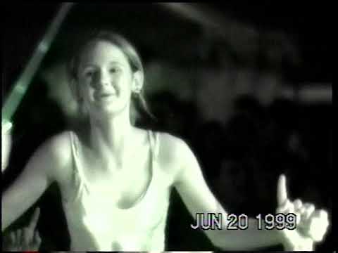 Assault at a concert. The verve pipe. Freshman live. crowd surfing stupidity.