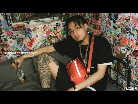 【Fumble】 Always Be Different系列 | 3M反光 | 自家原創品牌 | 防水尼龍斜揹袋 | 本地音樂人 | Geniuz F