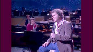 Christopher Cross &amp; Dudley Moore • “Arthur’s Theme (The Best That You Can Do)” • 1981 [RITY]