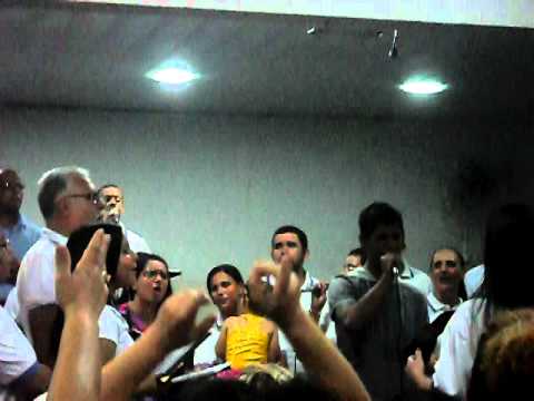 Max Leandro Louvando na ELAD - Assembleia de Deus em Campo Grande RJ