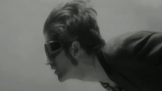 Cantautore Dente in tour con &quot;Chiuso dall&#39;interno&quot;: un mio sogno