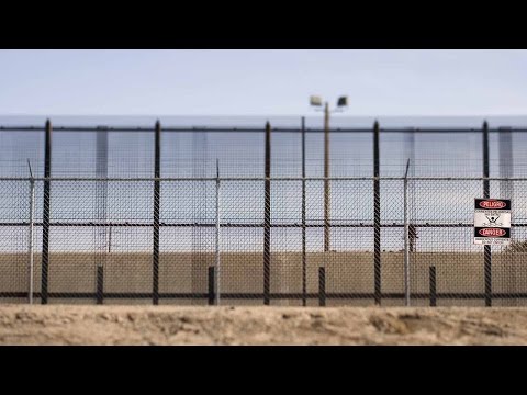 US deportees stuck in unique Mexico 'hotel'