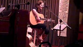 Lori McKenna -  How Romantic is That - live @Eddie's Attic S