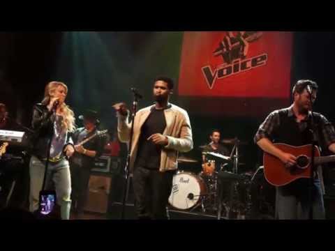 Adam Levine, Blake Shelton, Shakira & Usher "Come Together" Live