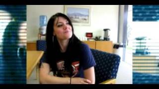 Vanessa Amorosi - Simple Things Live for Standard Messenger